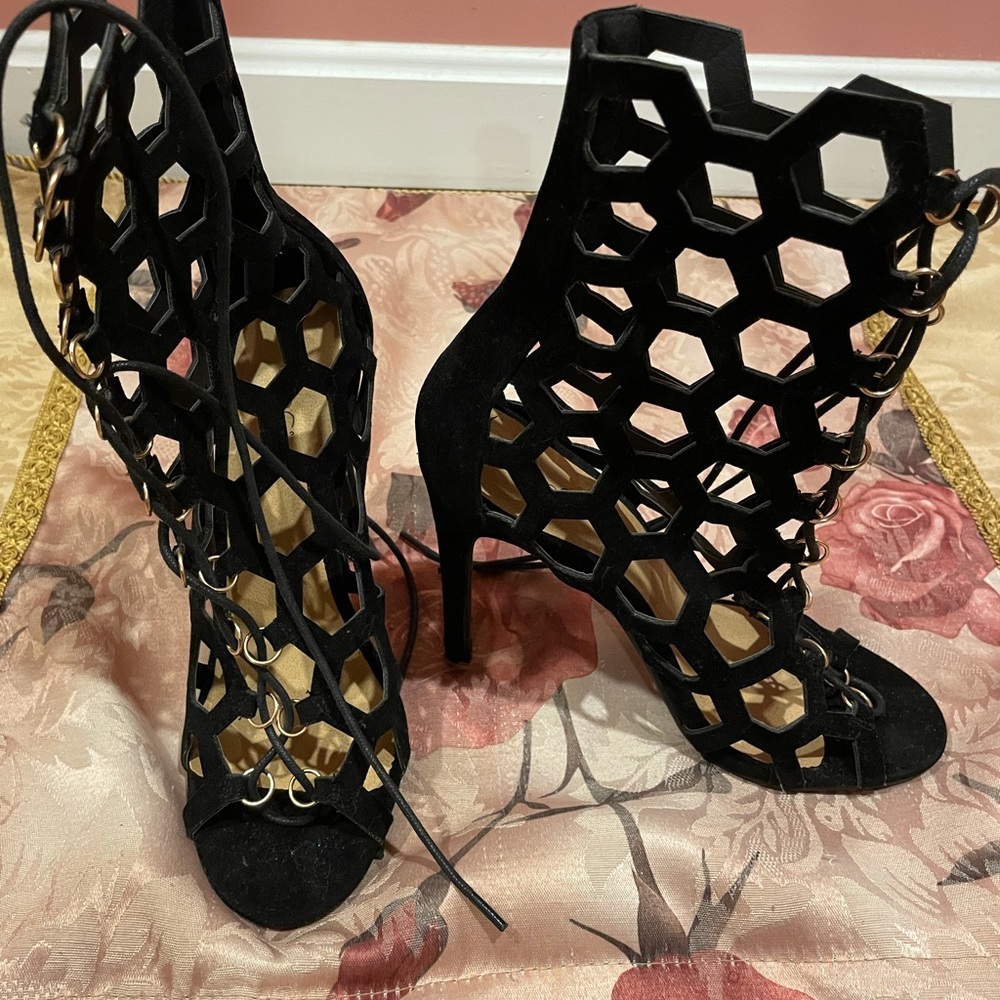 Black Honeycomb Lace Booties